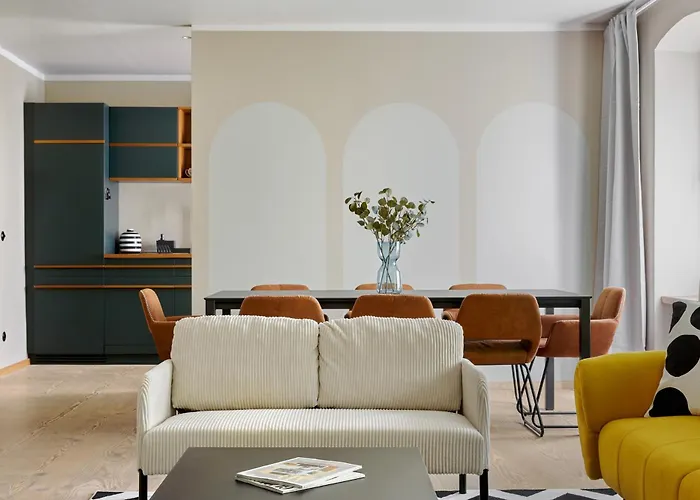 Nestup - Zentrales 120 Qm Design-loft Mit Balkon