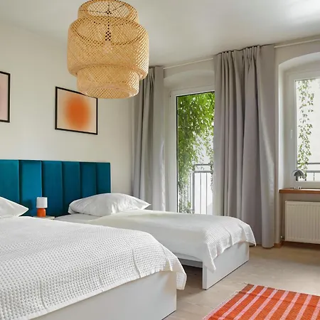 Nestup - Zentrales 120 Qm Design-loft Mit Balkon Апартаменты