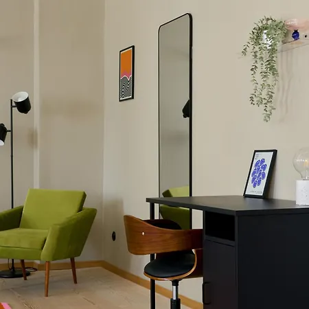 Nestup - Zentrales 120 Qm Design-loft Mit Balkon 公寓 *