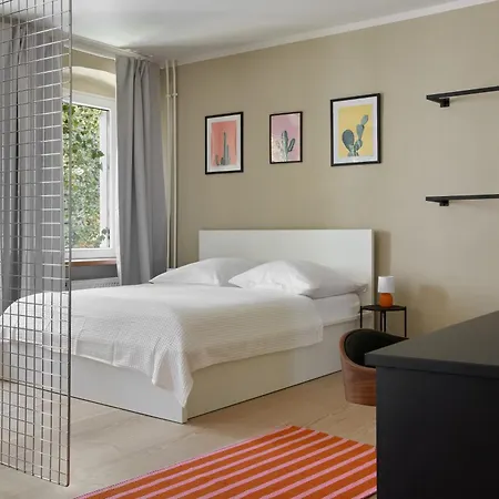 Nestup - Zentrales 120 Qm Design-loft Mit Balkon Daire *