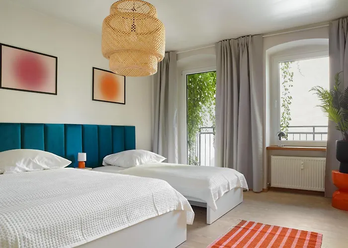 Nestup - Zentrales 120 Qm Design-loft Mit Balkon Διαμέρισμα