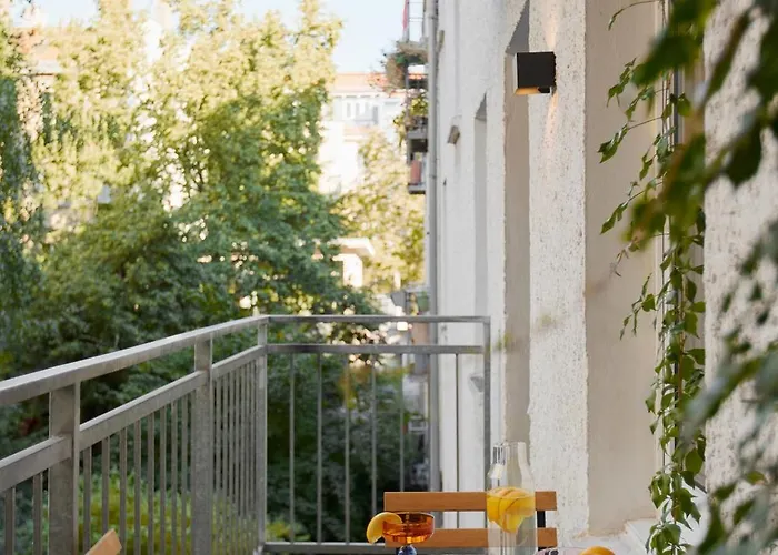 Appartement Nestup - Zentrales 120 Qm Design-loft Mit Balkon *